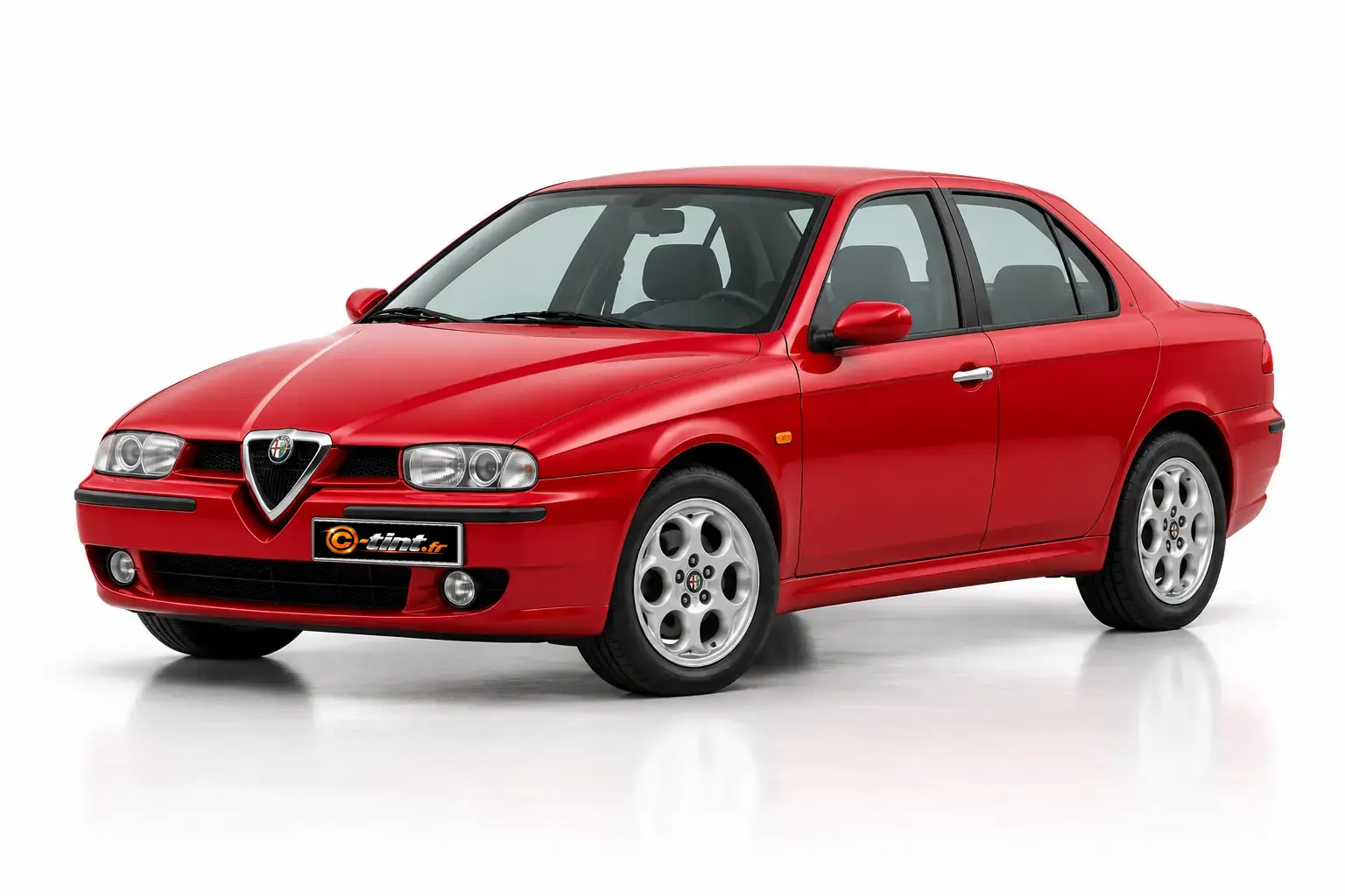 Kit vitre teintée Alfa Romeo 156 Berline, Berline 4 portes, 1997–2006 — vue trois-quarts avant