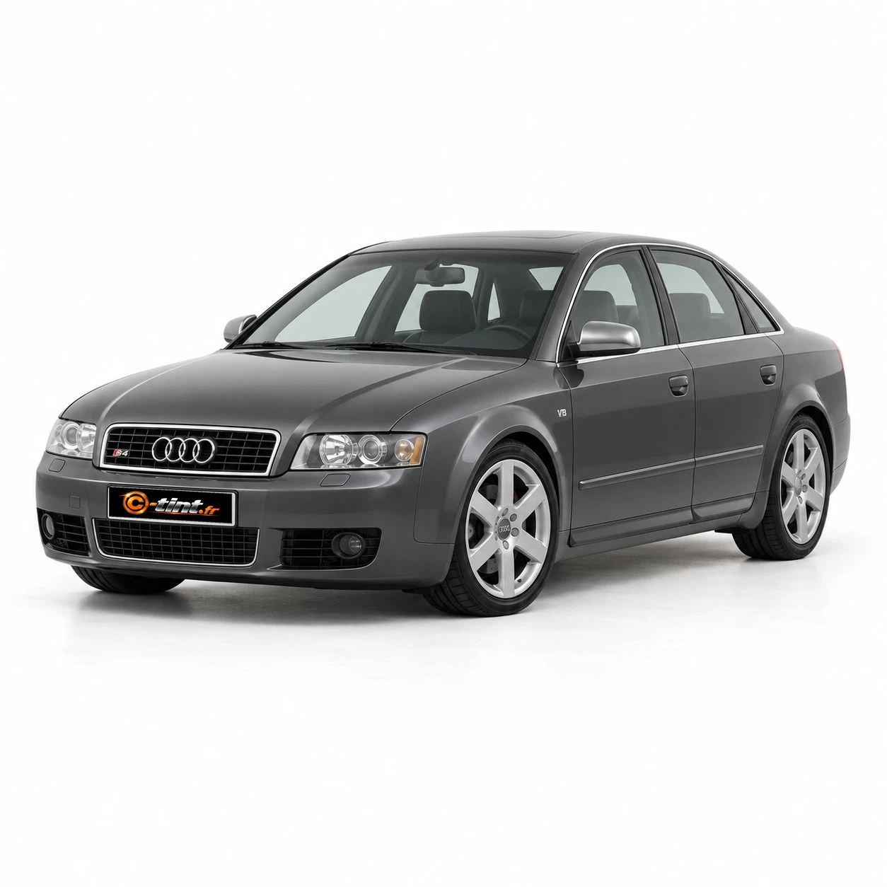 Audi S4 Génération 2 — Berline, 2004, Berline 4 portes, gris — vue trois-quarts avant