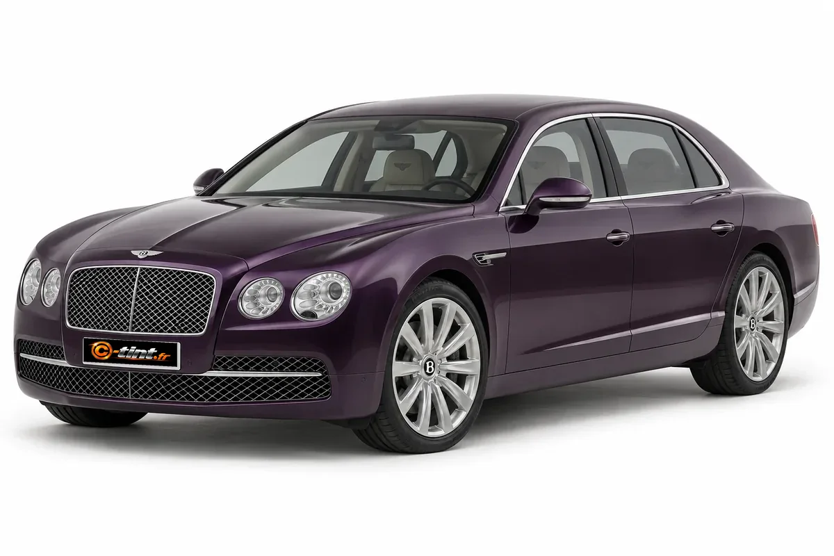Bentley Flying Spur Génération II, 2015, Berline 4 portes, violet aubergine métallisé — vue trois-quarts avant