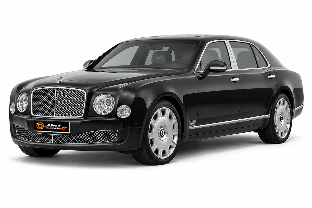 Bentley Mulsanne Berline, 2013, Berline 4 portes, noir métallisé — vue trois-quarts avant