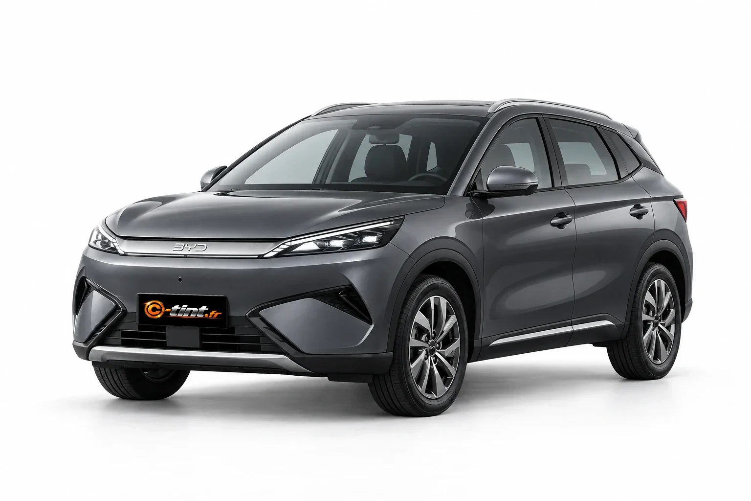 BYD ATTO 3 EVO — électrique, 2026, SUV 5 portes, gris graphite métallisé — vue trois-quarts avant