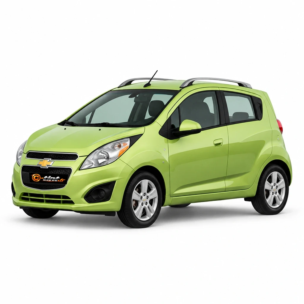Chevrolet Spark Spark M300 — 5 portes, 5 portes — vue trois-quarts avant