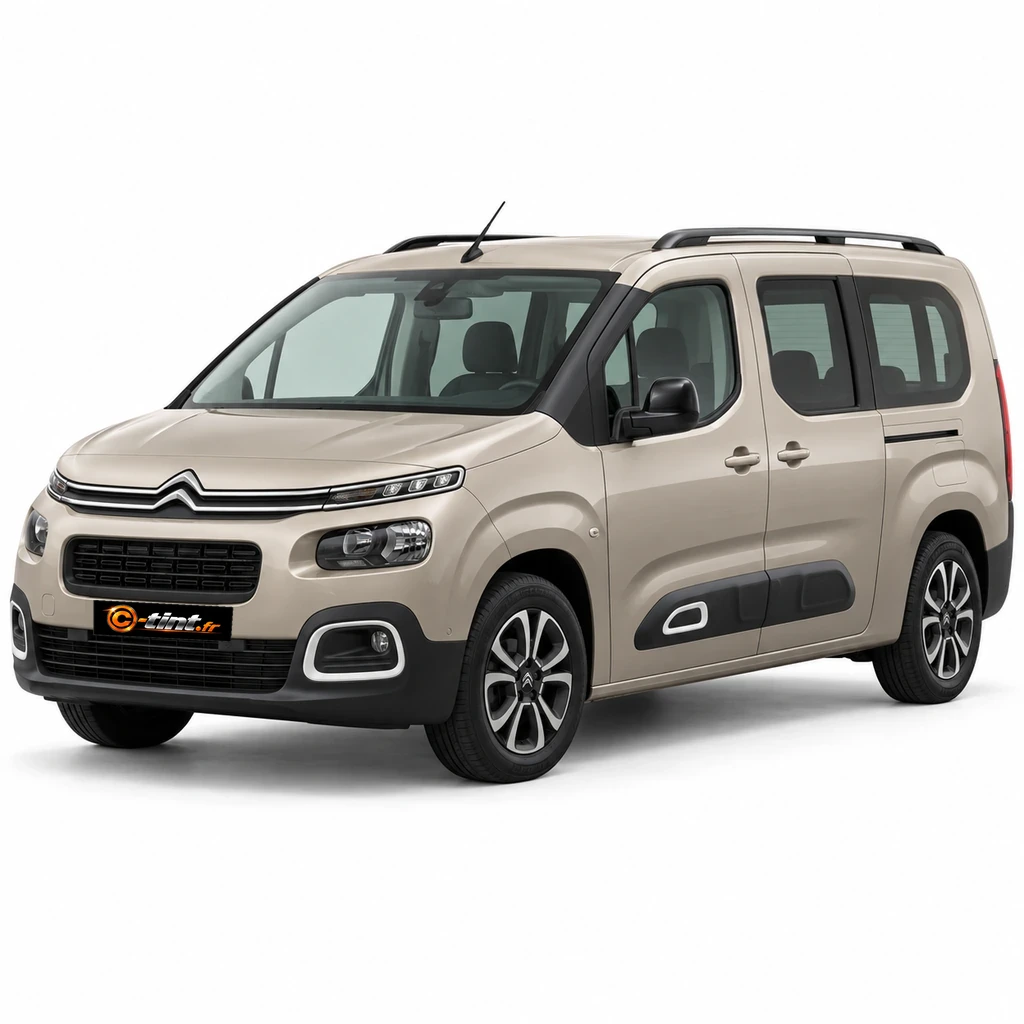 Citroën Berlingo Génération 3 — Long — vitres fixes, hayon ouvrant, Long (4/5 portes) — vue trois-quarts avant