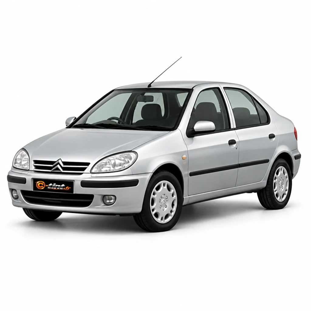 Citroën Xsara N6 — Génération 1, 5 portes — vue trois-quarts avant