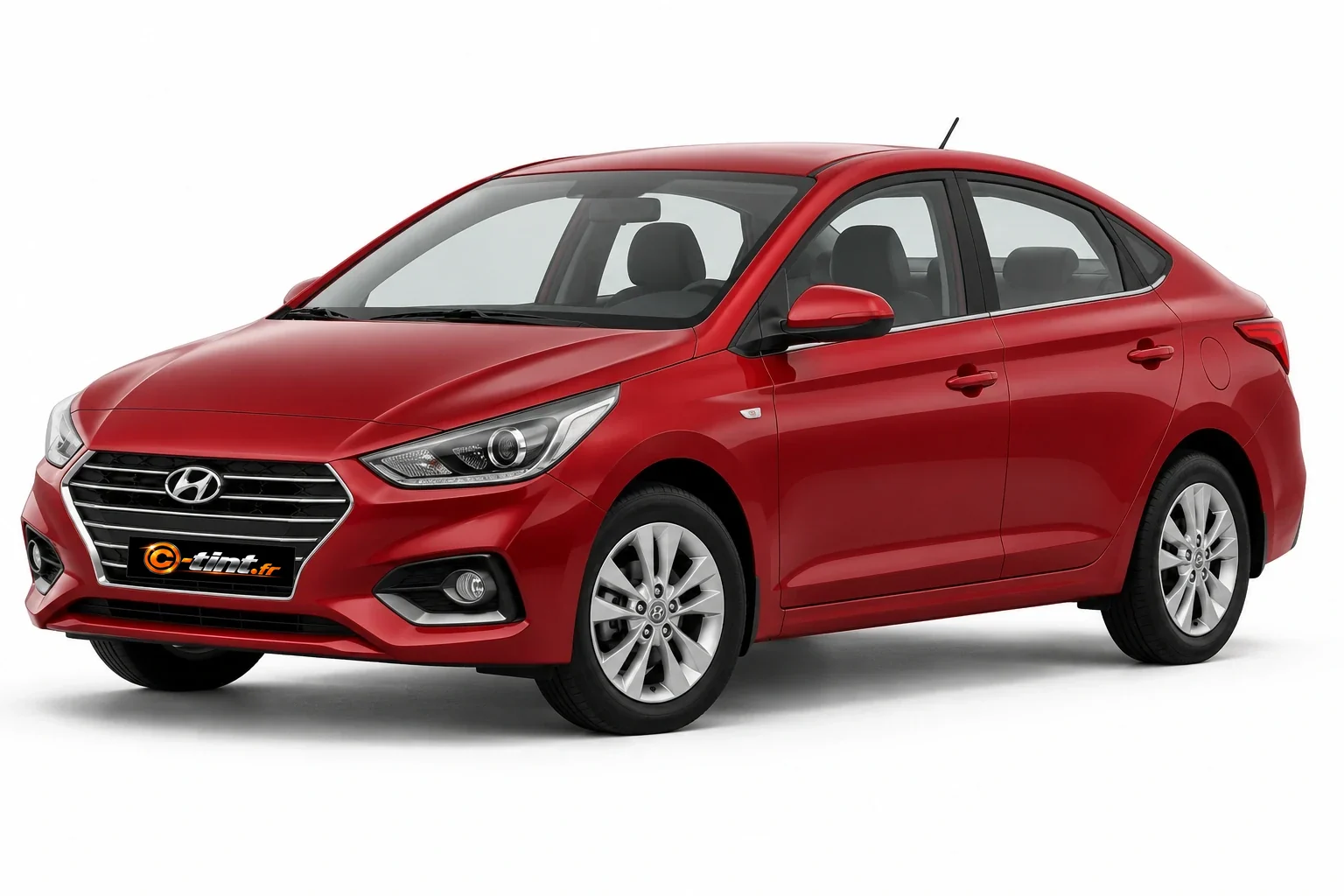 Hyundai Accent HCR — Génération 5 — Berline, Berline (4 portes) — vue trois-quarts avant