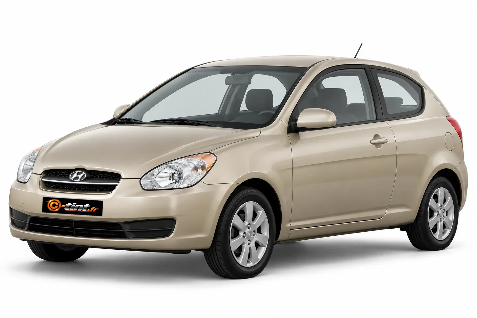 Hyundai Accent MC — Génération 3 — Hayon 3 portes, Berline à hayon (3 portes) — vue trois-quarts avant