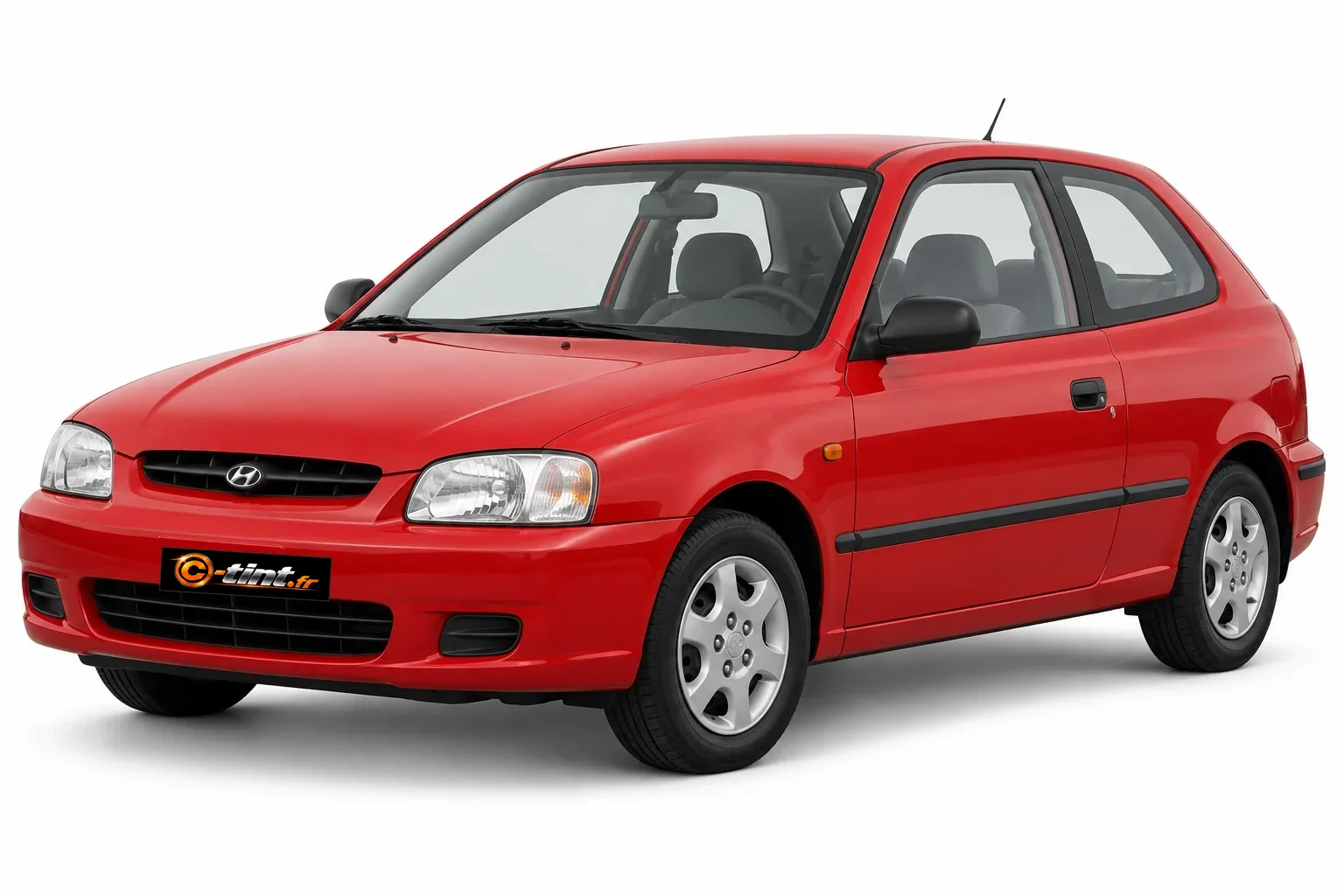 Hyundai Accent LC — Génération 2, Berline à hayon (3 portes) — vue trois-quarts avant