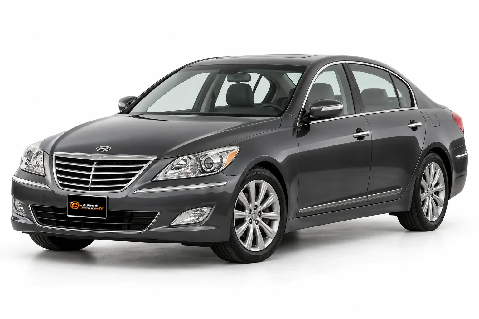 Hyundai Genesis BH — Génération 1 — Berline, Berline (4 portes) — vue trois-quarts avant