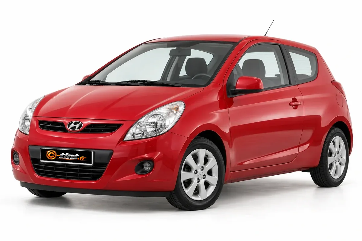 Hyundai i20 PB — Génération 1, Citadine à hayon (3 portes) — vue trois-quarts avant