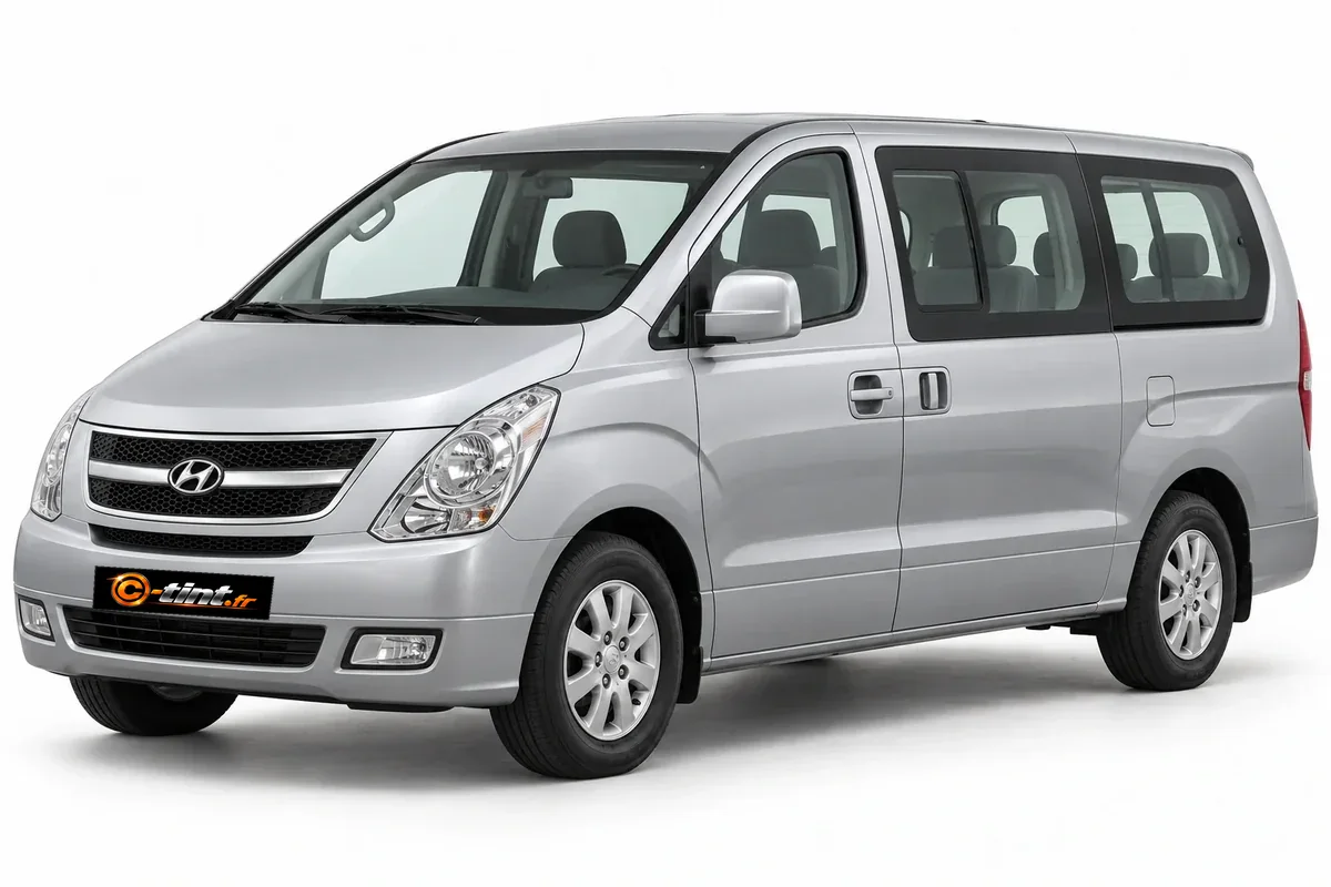Hyundai Satellite TQ — Génération 2 — vitres entrouvrantes avec hayon, Minibus particulier vitré à hayon (5 portes) — vue trois-quarts avant