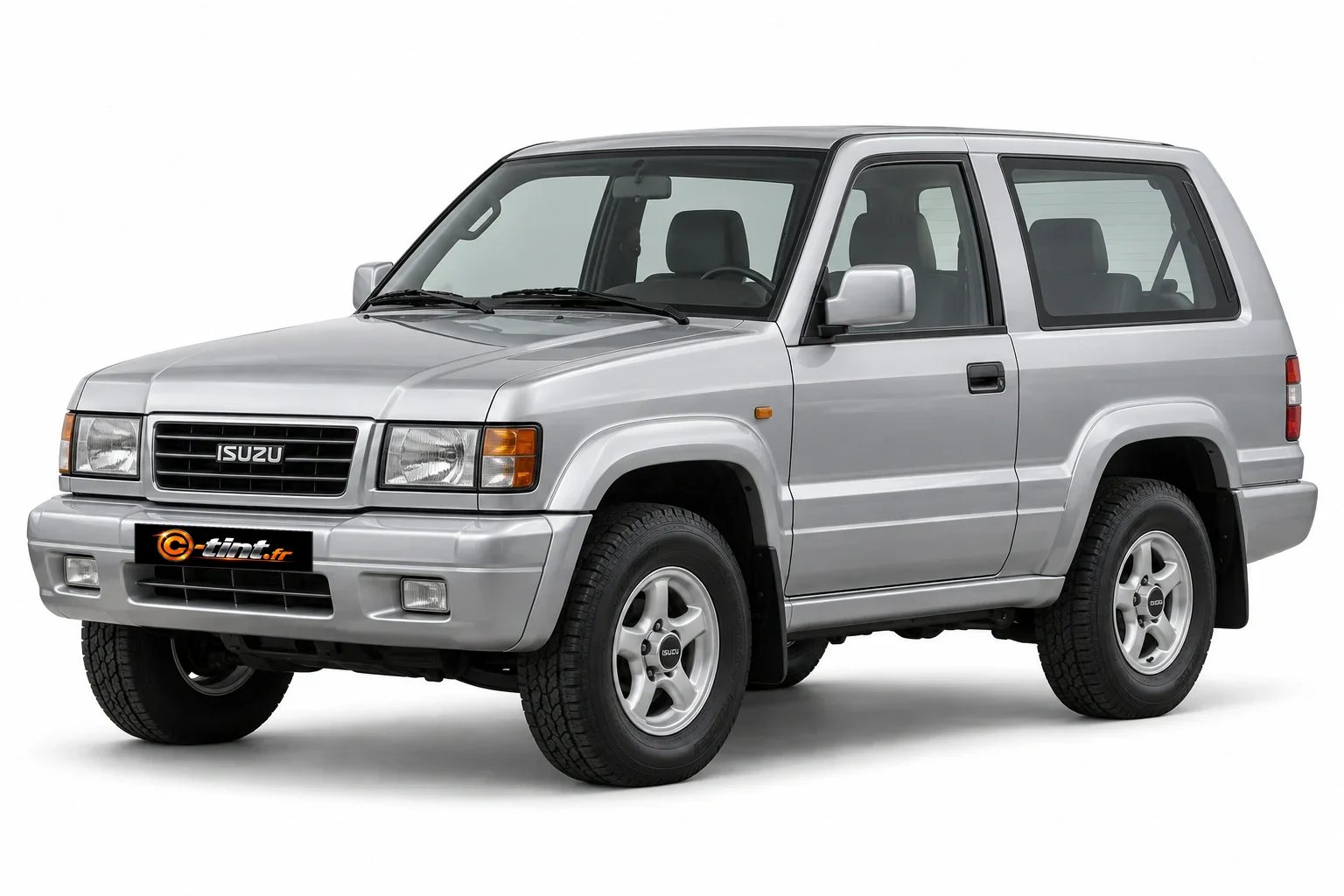 Isuzu Trooper UBS, deuxième génération, 3 portes, SUV court 3 portes — vue trois-quarts avant