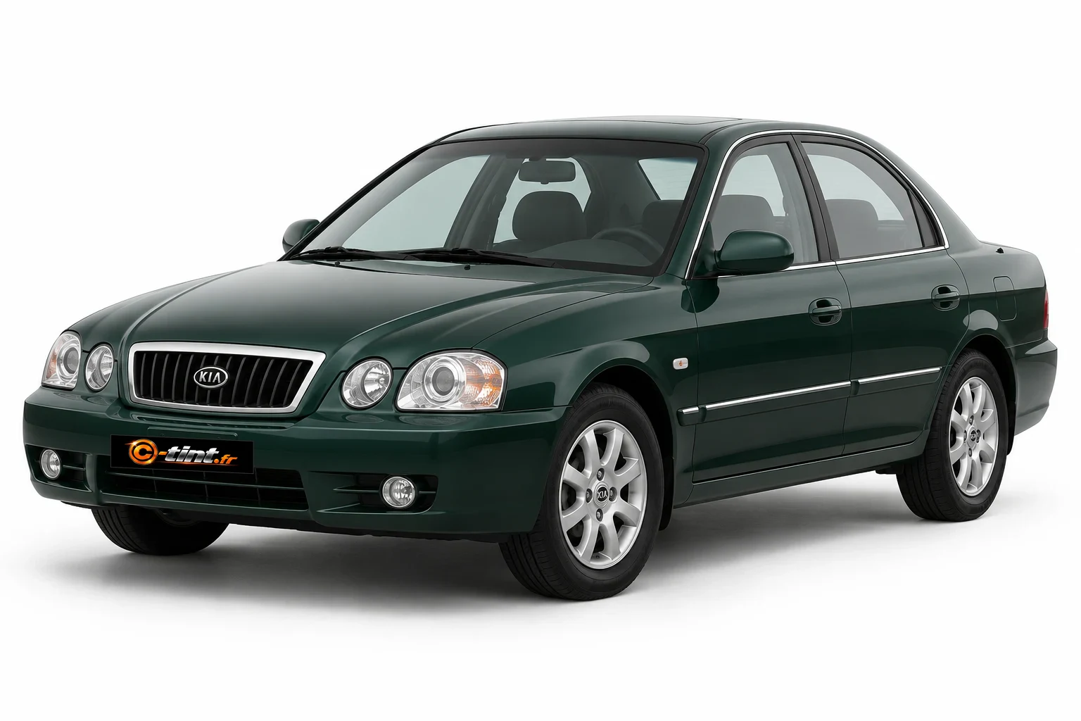 Kia Magentis MS · Génération 1 · berline 4 portes · Berline · 4 portes — vue trois-quarts avant