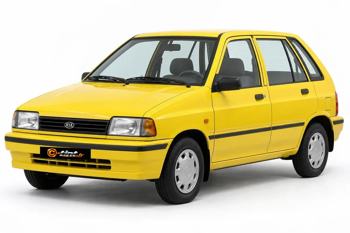 Kia Pride DA · 5 portes · 5 portes — vue trois-quarts avant