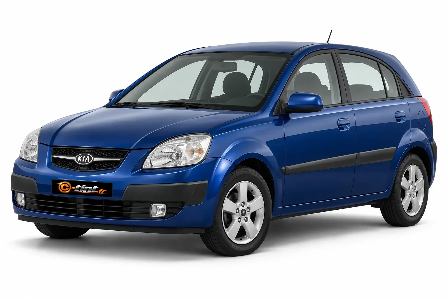 Kia Rio JB · Génération 2 · 5 portes · 5 portes — vue trois-quarts avant