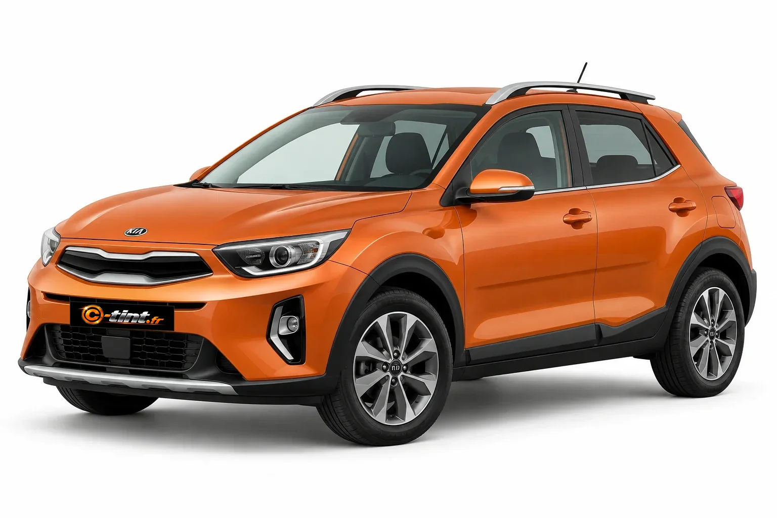 Kia Stonic YB · SUV 5 portes · SUV / 4x4 · 5 portes — vue trois-quarts avant