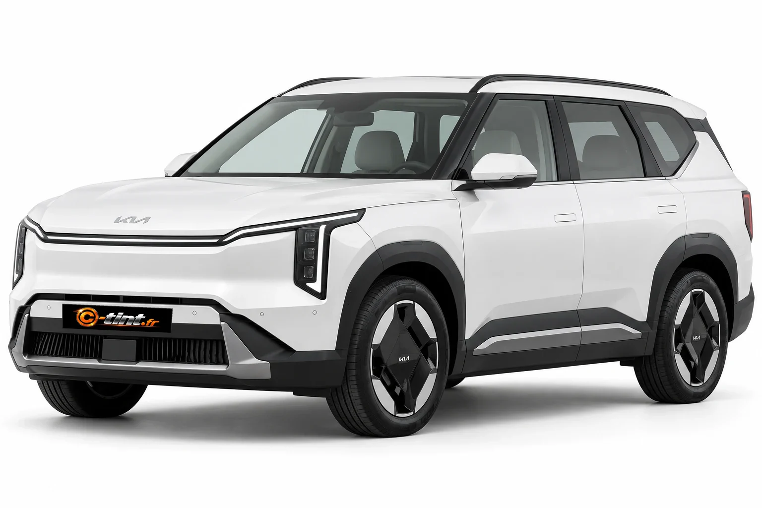 Kia EV5 Génération 1 · SUV 5 portes · SUV / 4x4 · 5 portes — vue trois-quarts avant