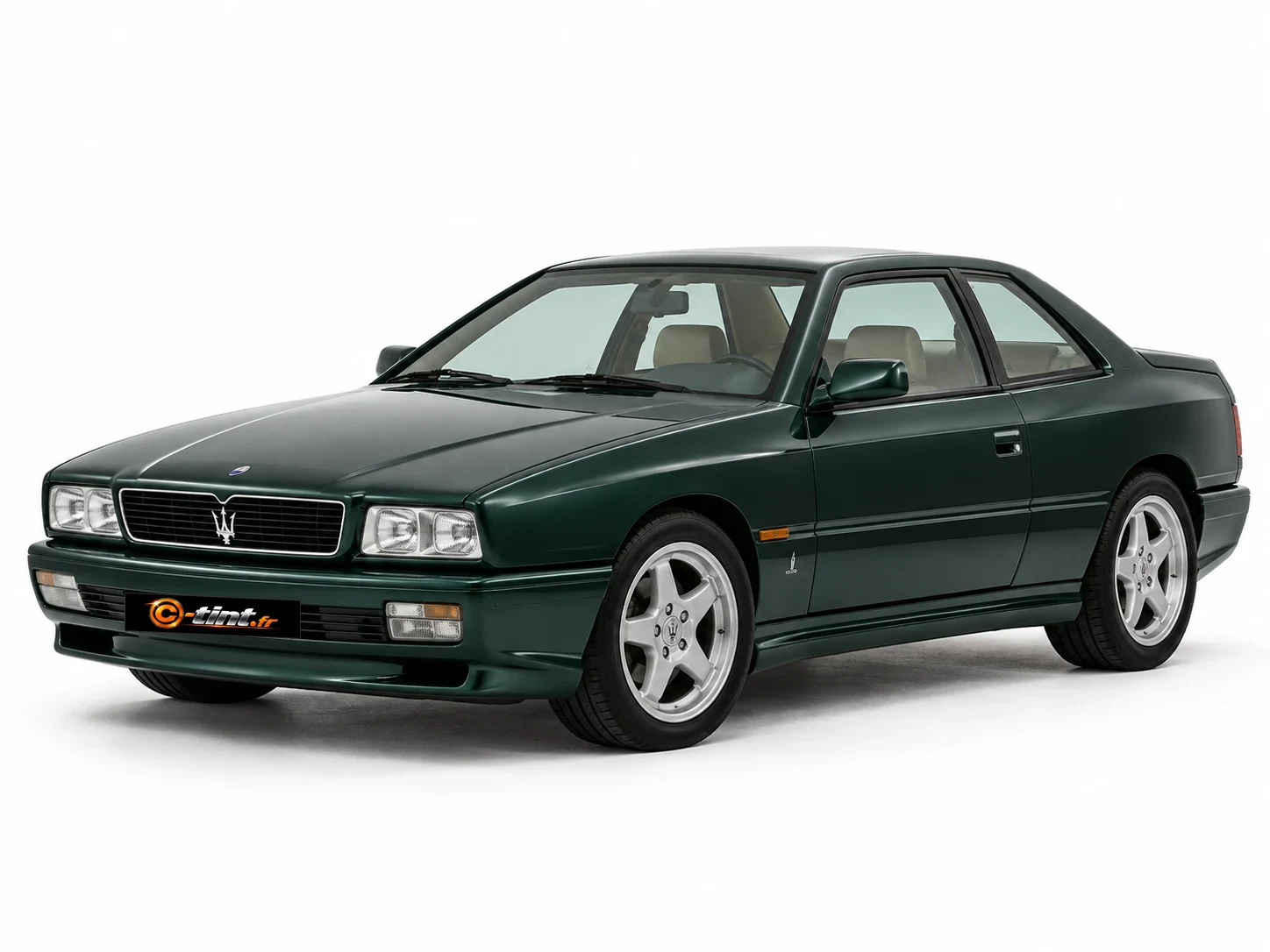 Maserati Ghibli AM336 · Génération 2 · coupé · Coupé · 2 portes — vue trois-quarts avant