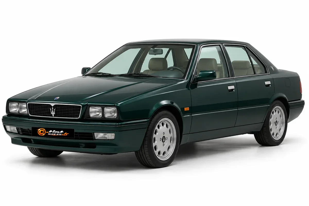 Maserati Quattroporte AM337 · Génération 4 / Evoluzione · berline · Berline · 4 portes — vue trois-quarts avant