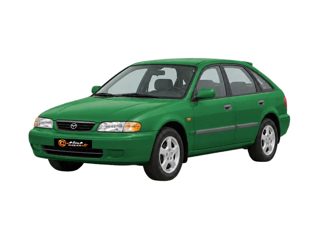 Mazda 626 GE — Génération 4 · Carrosserie non libellée · 5 portes — vue trois-quarts avant
