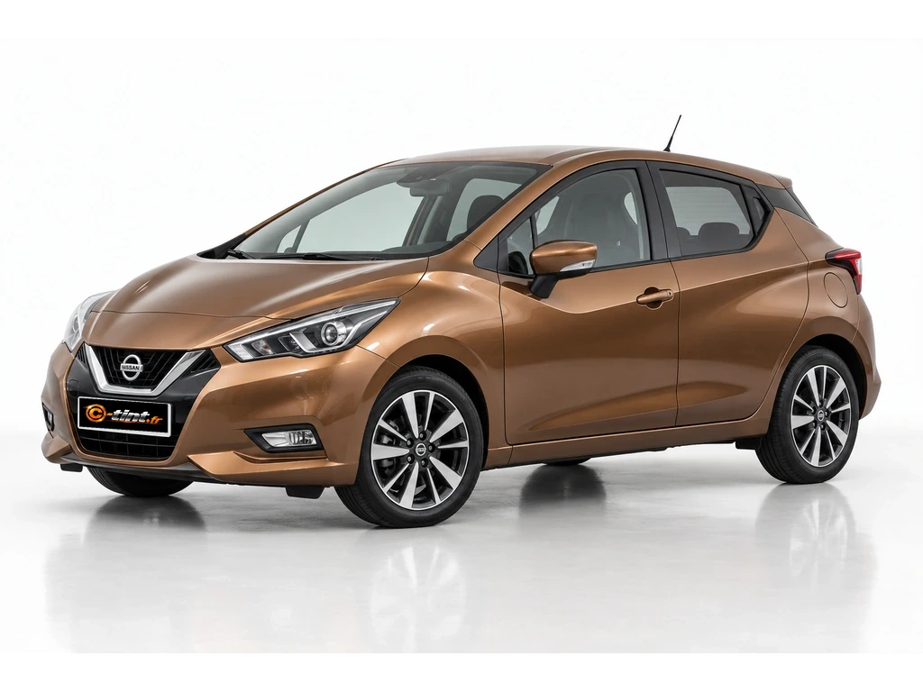 Nissan Micra K14 — Génération 5 · Berline compacte · 5 portes — vue trois-quarts avant vers la gauche