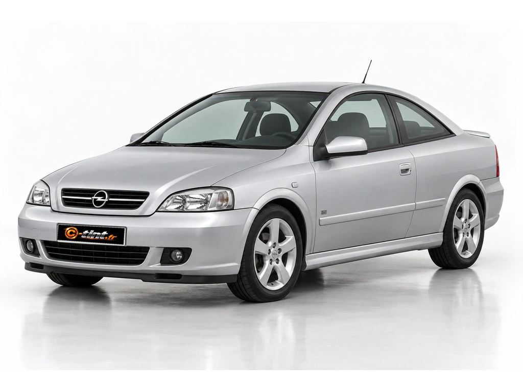 Opel Astra G — Coupé Bertone · Coupé · 2 portes — vue trois-quarts avant vers la gauche