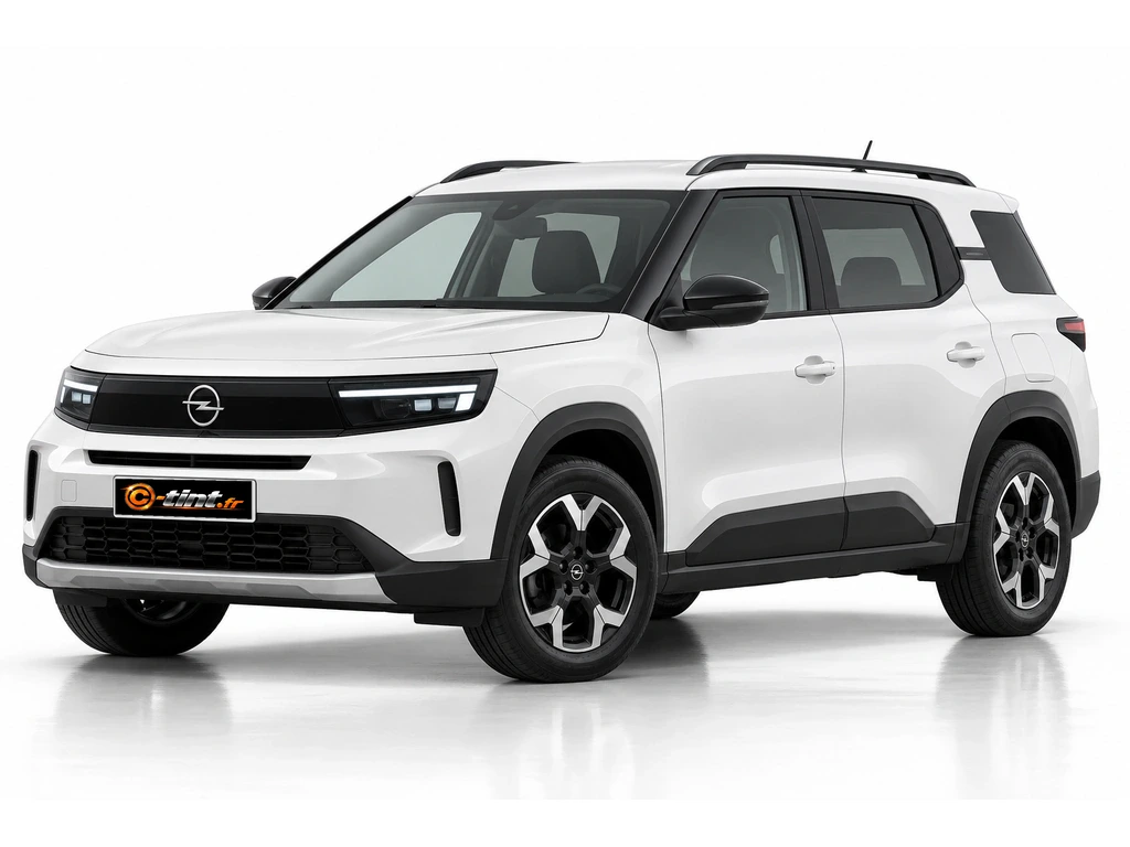 Opel Frontera C — Génération 3 · SUV · 5 portes — vue trois-quarts avant vers la gauche