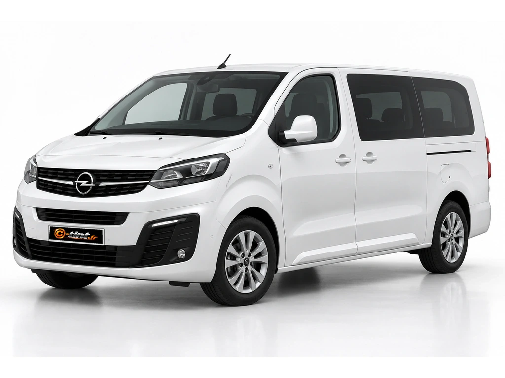 Opel Zafira Life Génération 1 — Standard — vitres fixes, lunette fixe du hayon · Monospace · 4/5 portes — vue trois-quarts avant vers la gauche