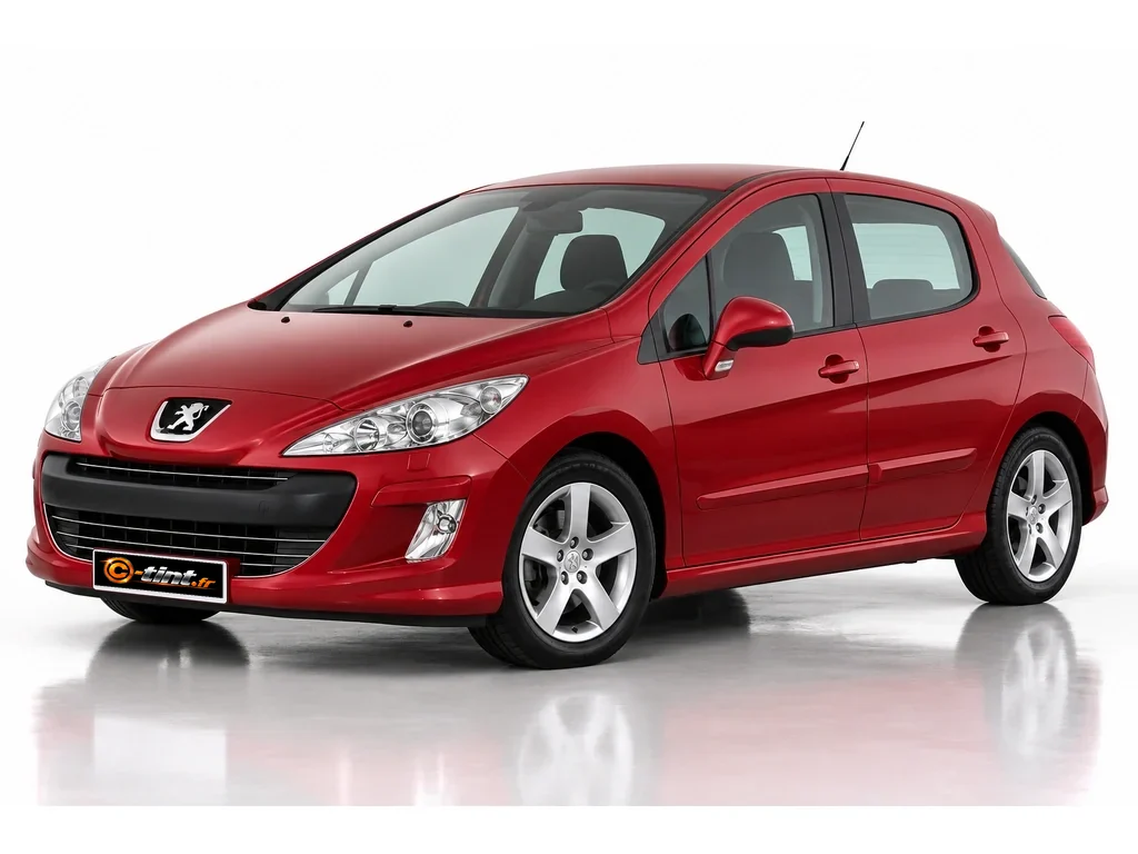 Peugeot 308 4***** — Génération 1 · Berline compacte · 5 portes — vue trois-quarts avant vers la gauche