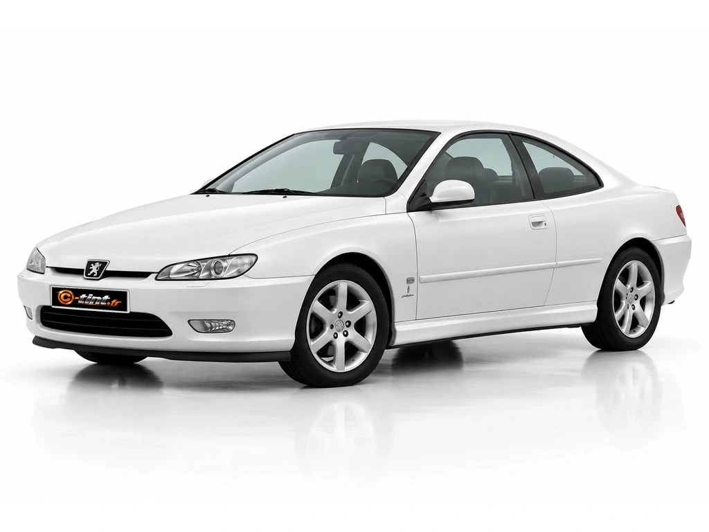 Peugeot 406 Coupé Pininfarina · Coupé · 2 portes — vue trois-quarts avant vers la gauche