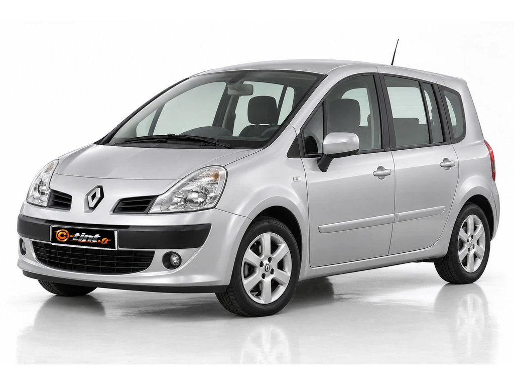 Renault Grand Modus P — Génération 1 · Monospace · 5 portes — vue trois-quarts avant vers la gauche