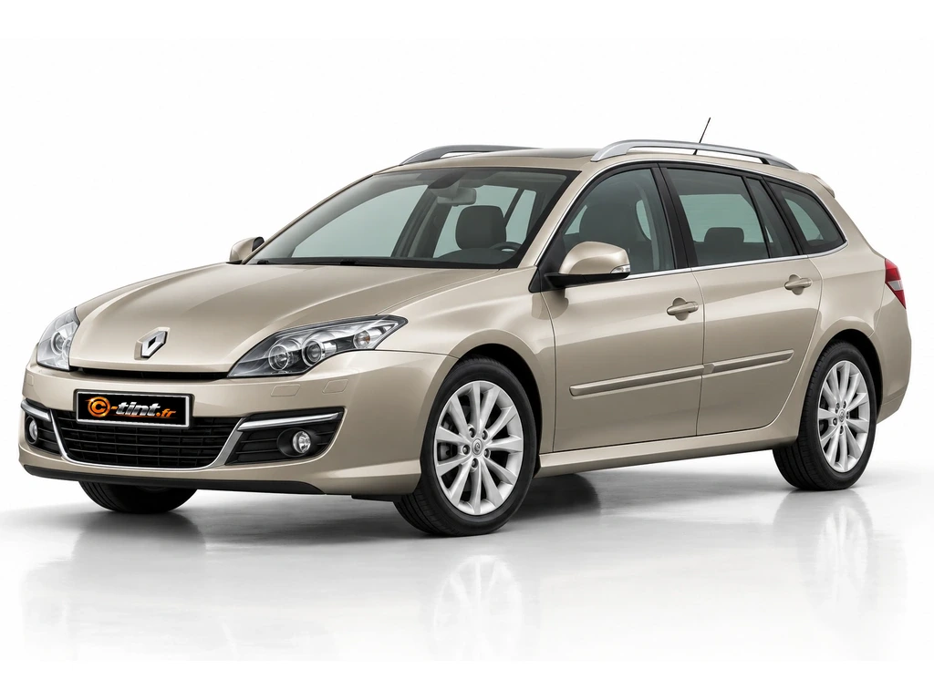 Renault Laguna T — Génération 3 — Grandtour Break — lunette fixe · Break · 5 portes — vue trois-quarts avant vers la gauche