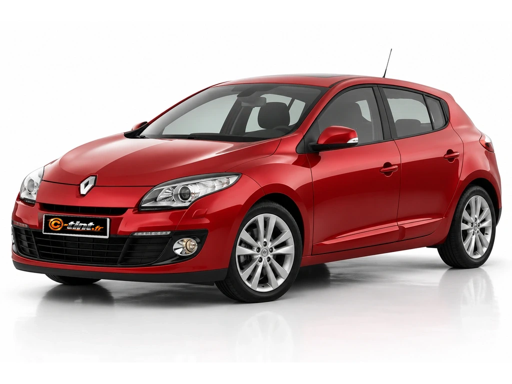 Renault Megane Z — Génération 3 · Berline compacte · 5 portes — vue trois-quarts avant vers la gauche