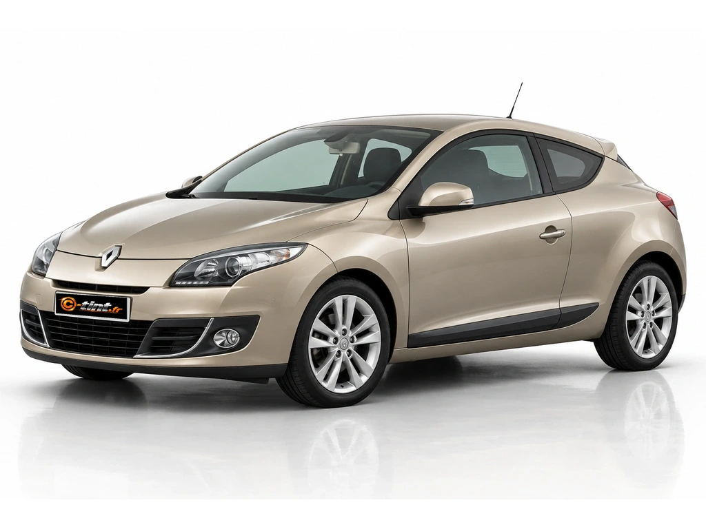 Renault Megane Z — Génération 3 — Coupe · Coupé · 3 portes — vue trois-quarts avant vers la gauche