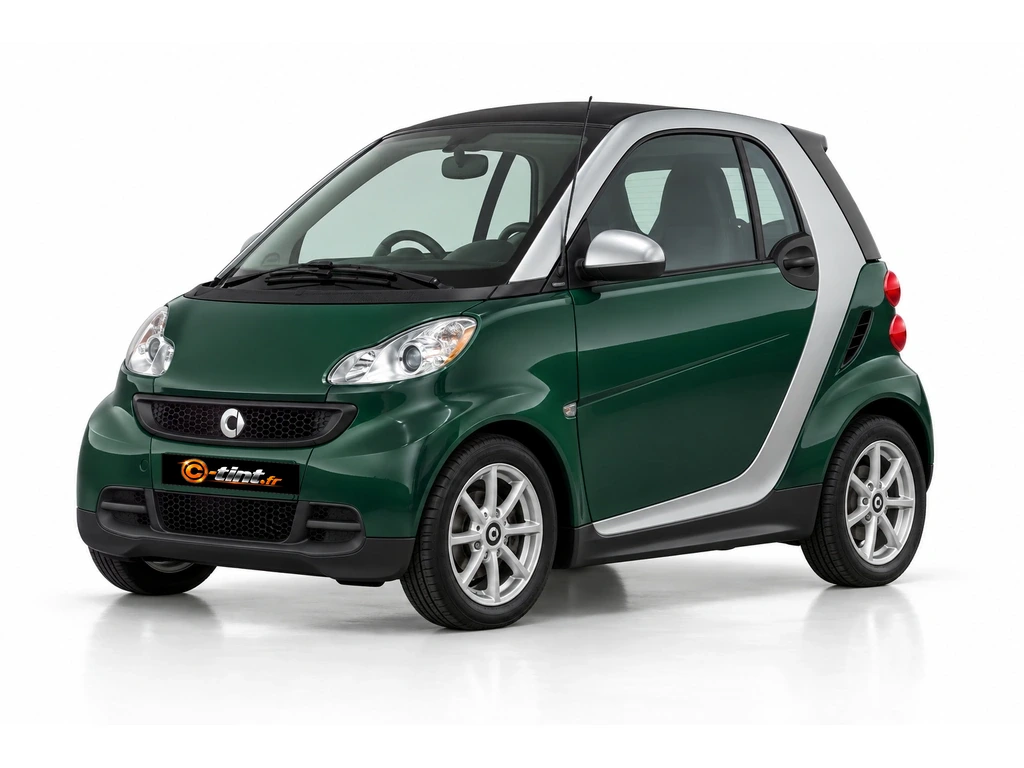 Smart Fortwo 451 — Génération 2 — Coupe · Citadine · 3 portes — vue trois-quarts avant vers la gauche