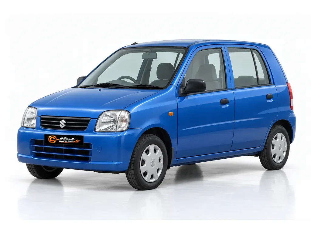 Suzuki Alto FF · Compacte · 5 portes — vue trois-quarts avant vers la gauche