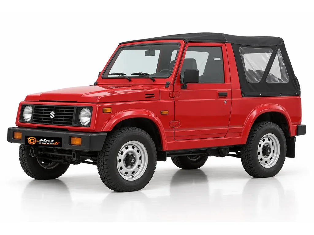 Suzuki Samurai SJ — Cabriolet — Toit souple · Cabriolet · 2 portes — vue trois-quarts avant vers la gauche