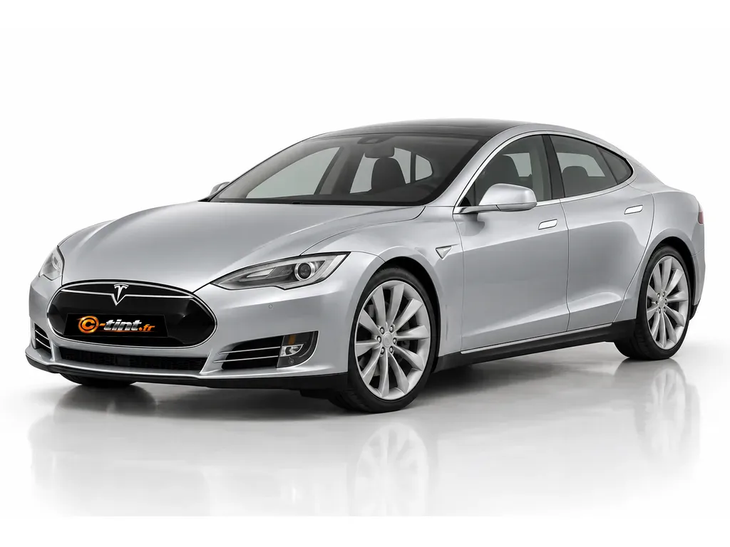 Tesla Model S Phase 1 · Berline à hayon · 5 portes — vue trois-quarts avant vers la gauche