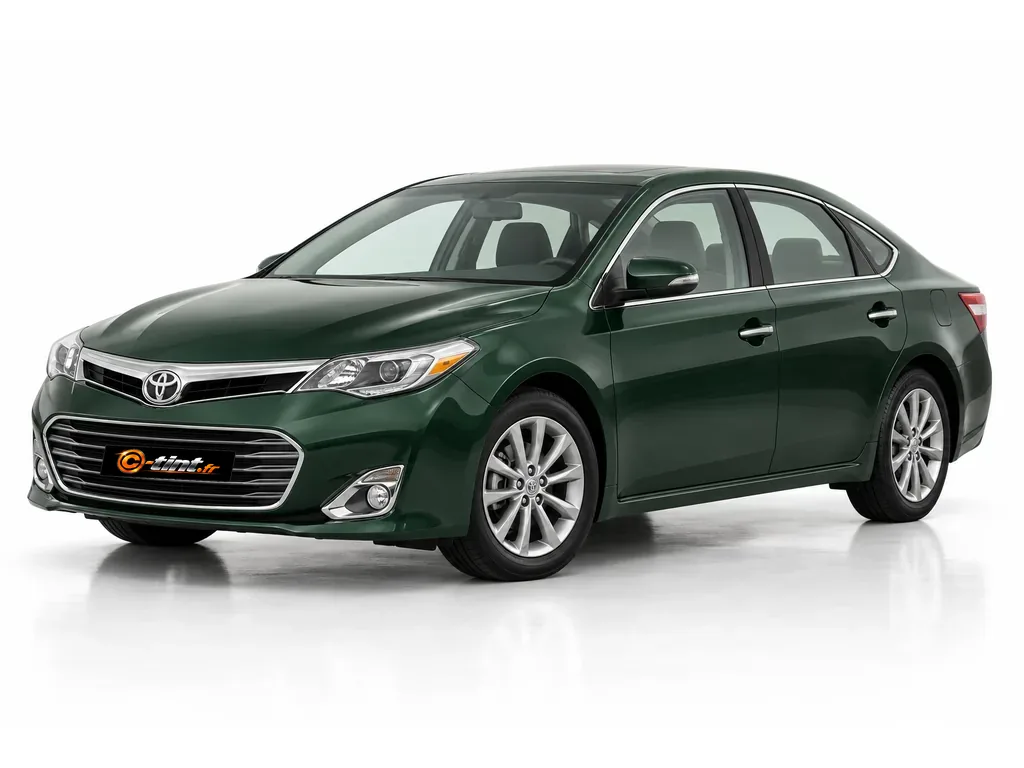 Toyota Avalon XX40 — Génération 4 — Berline · Berline · 4 portes — vue trois-quarts avant vers la gauche