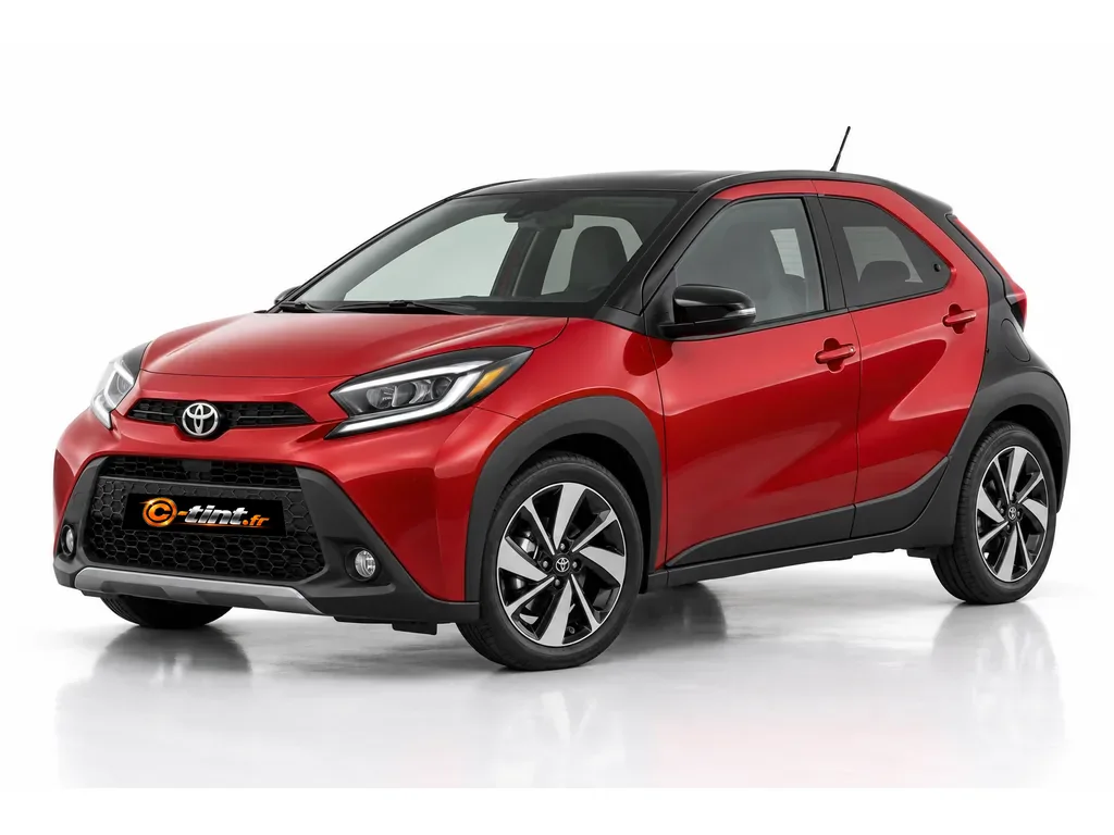 Toyota Aygo X AB70 — Génération 3 — Crossover 5 portes · SUV · 5 portes — vue trois-quarts avant vers la gauche