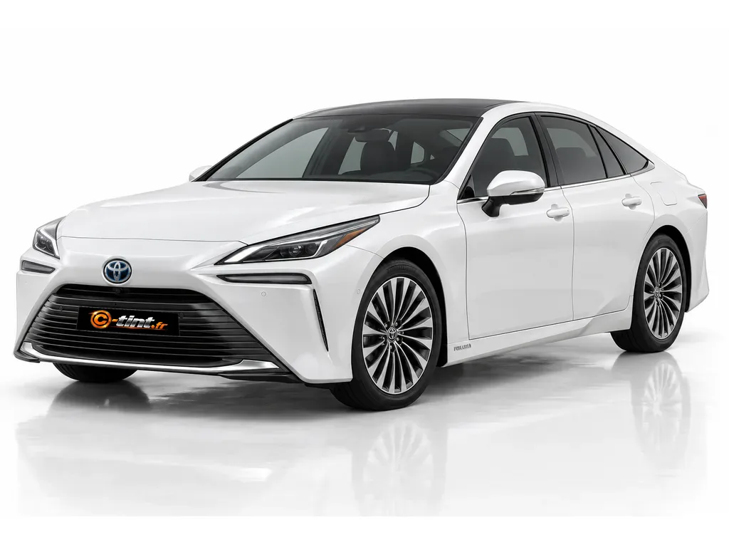 Toyota Mirai Génération 2 — Berline · Berline · 4 portes — vue trois-quarts avant vers la gauche