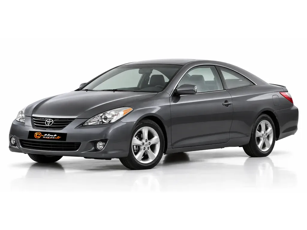 Toyota Solara Génération 2 — Coupé · Coupé · 2 portes — vue trois-quarts avant vers la gauche