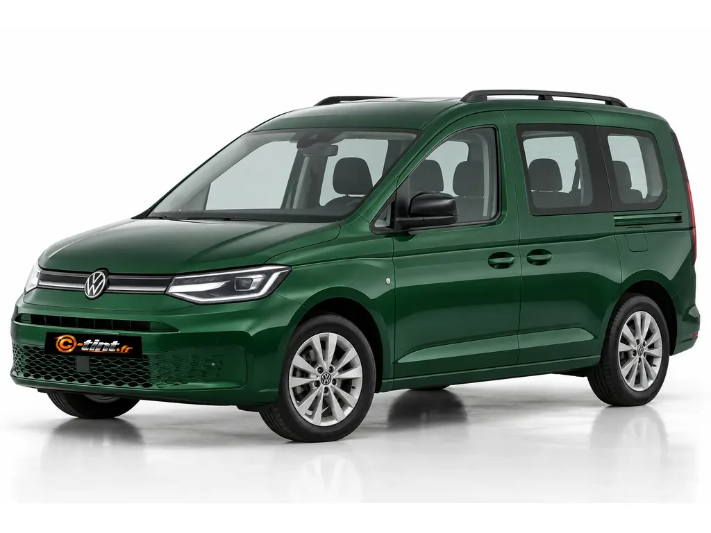 Volkswagen Caddy SB — Génération 5 — Court — vitres fixes,hayon · Monospace · 5 portes — vue trois-quarts avant vers la gauche