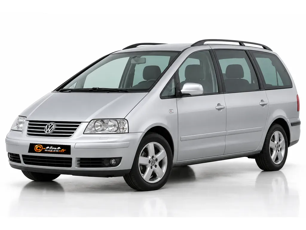 Volkswagen Sharan 7M — Génération 1 — Phase 2 — ( ) · Monospace · 5 portes — vue trois-quarts avant vers la gauche