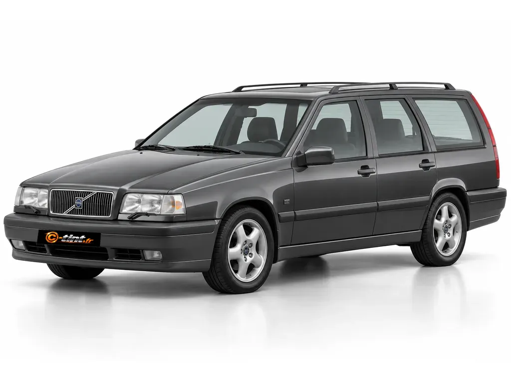Volvo 850 L/LS/LW — Break · Break · 5 portes — vue trois-quarts avant vers la gauche